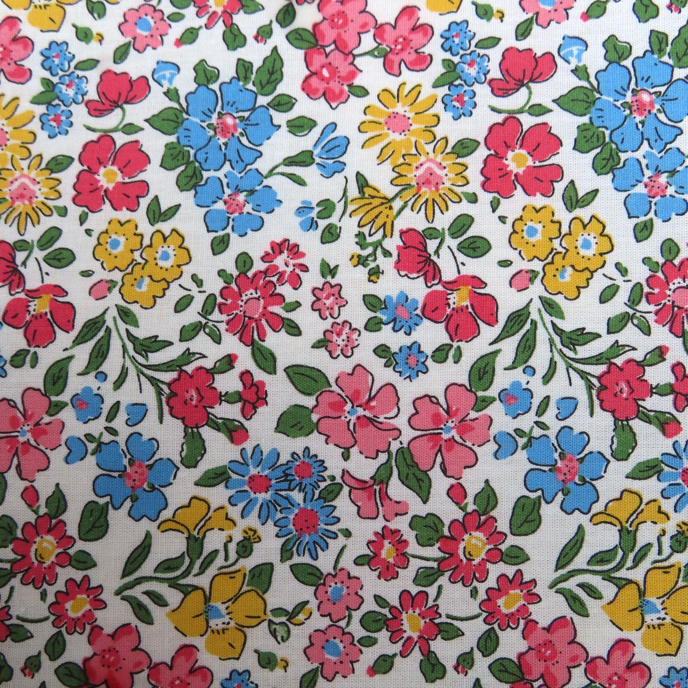 Wild Garden Petite Knot Bag