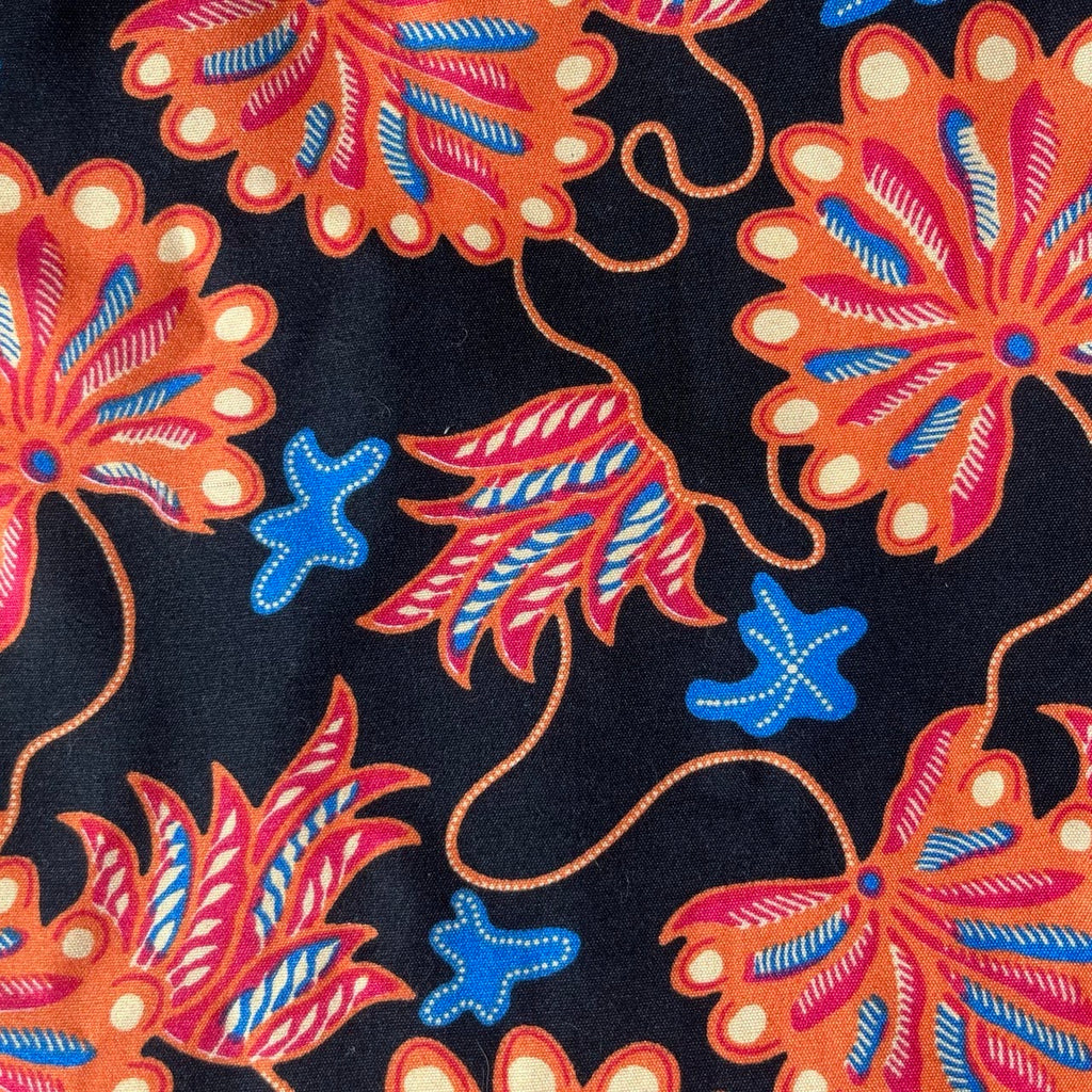 Midnight Leaf Petite Knot Bag