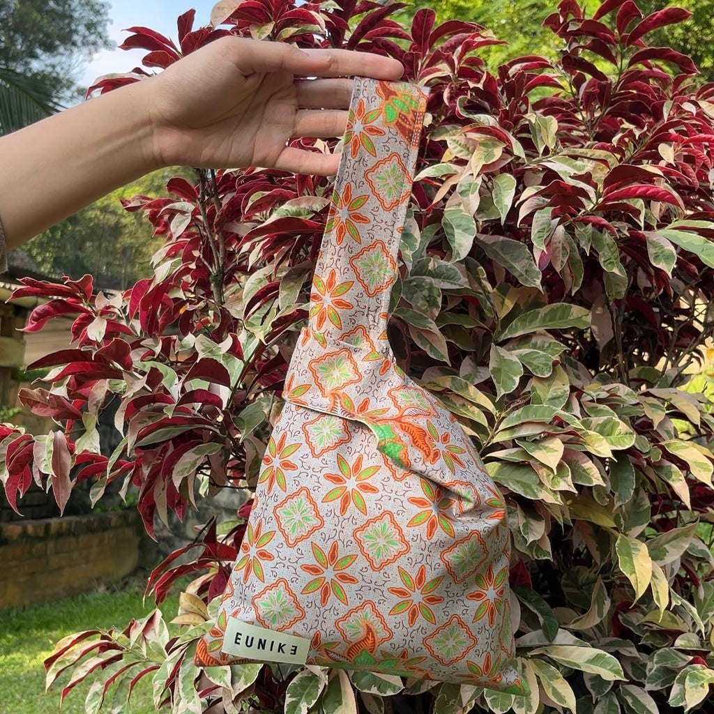 Coral Tile Petite Knot Bag