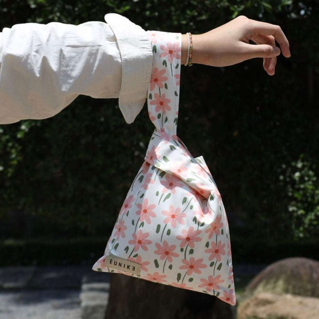 Coral Bloom Petite Knot Bag