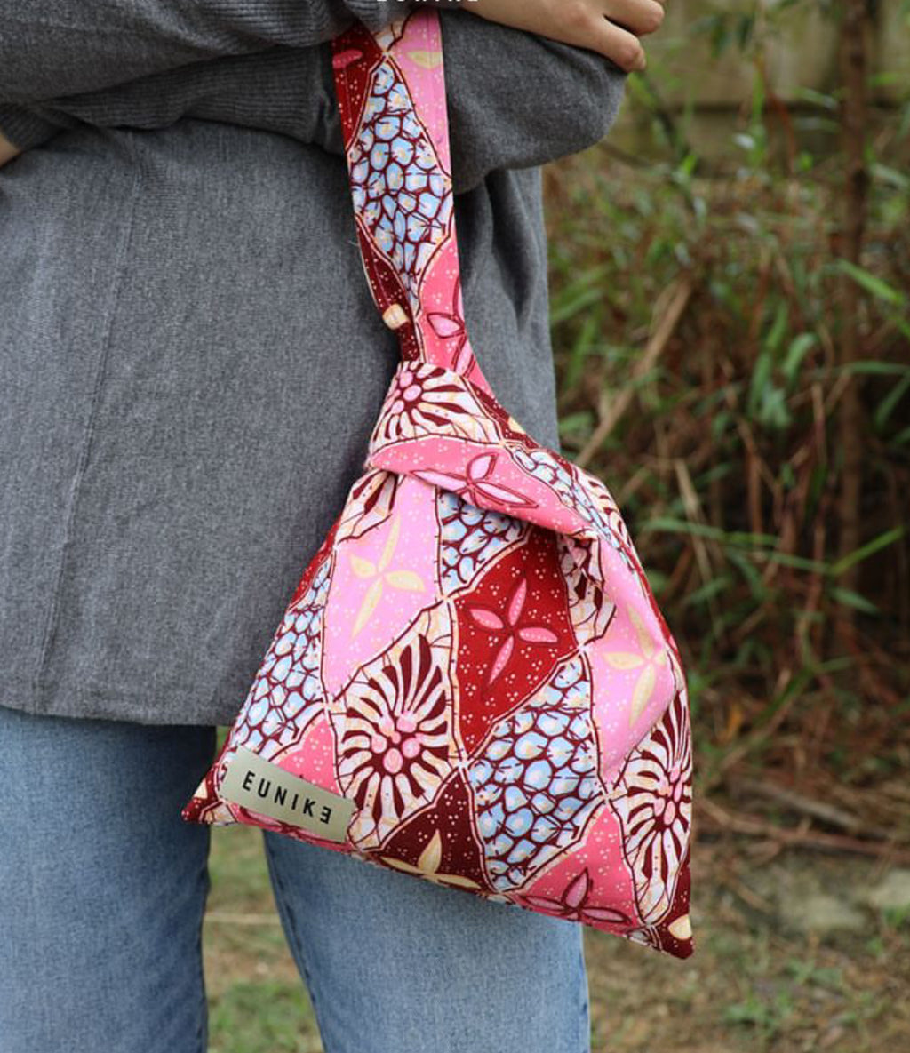 Rose Patch Petite Knot Bag