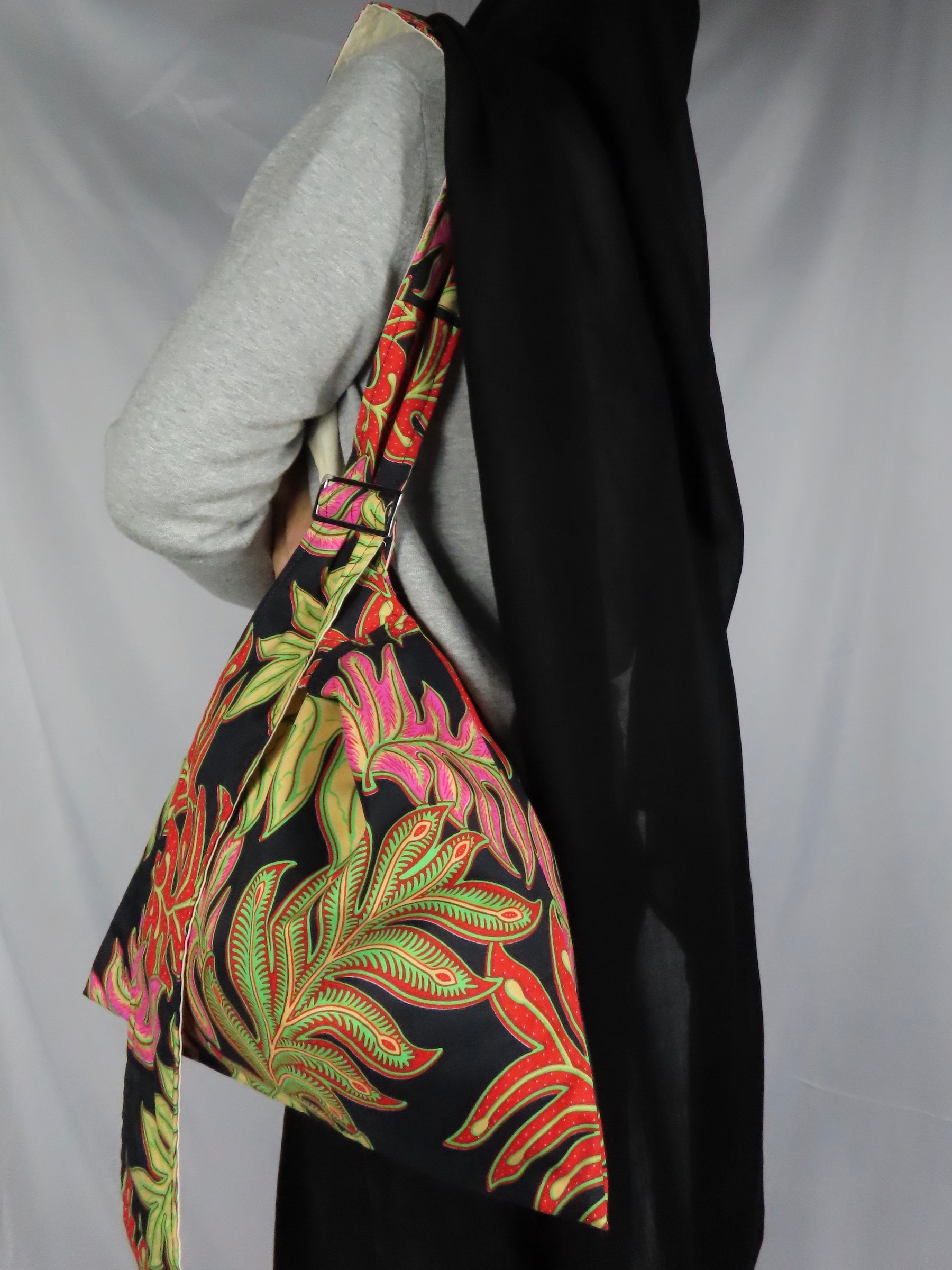 Tropical Batik Grande Knot Bag