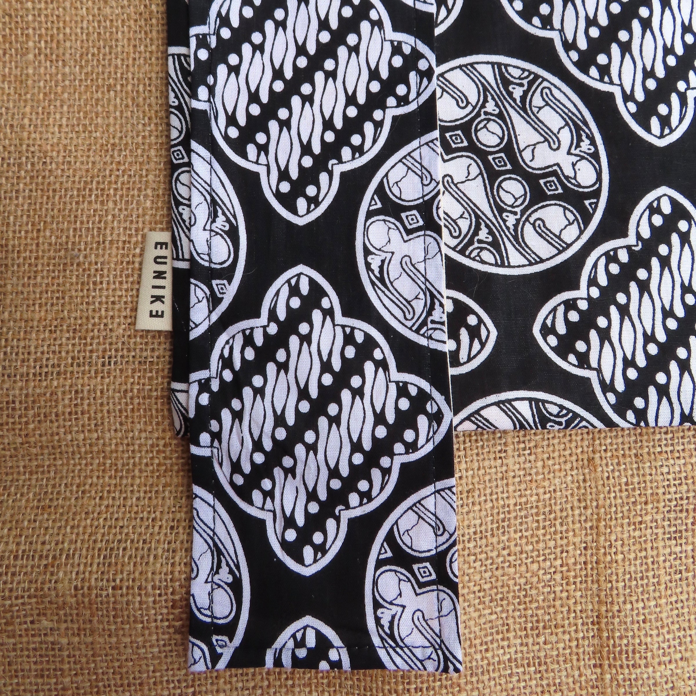 Monochrome Batik Grande Knot Bag