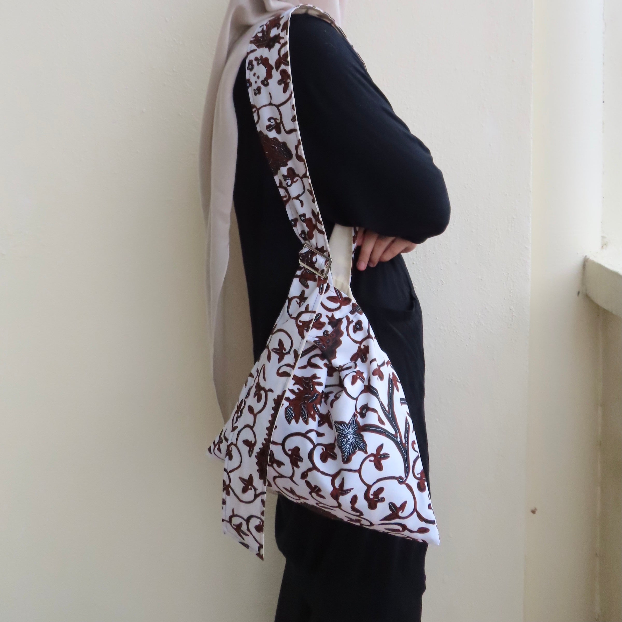 Java Bloom Grande Knot Bag