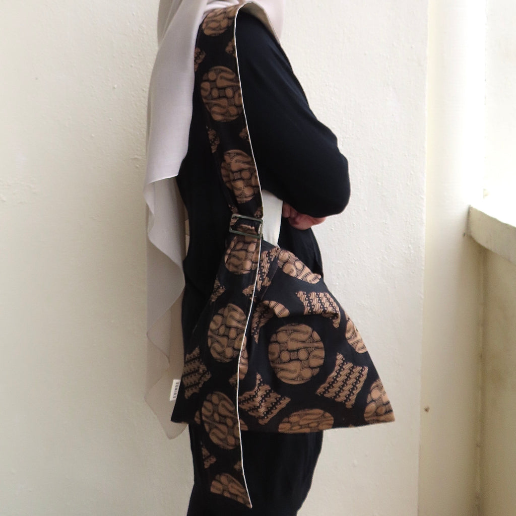 Cocoa Heritage Grande Knot Bag