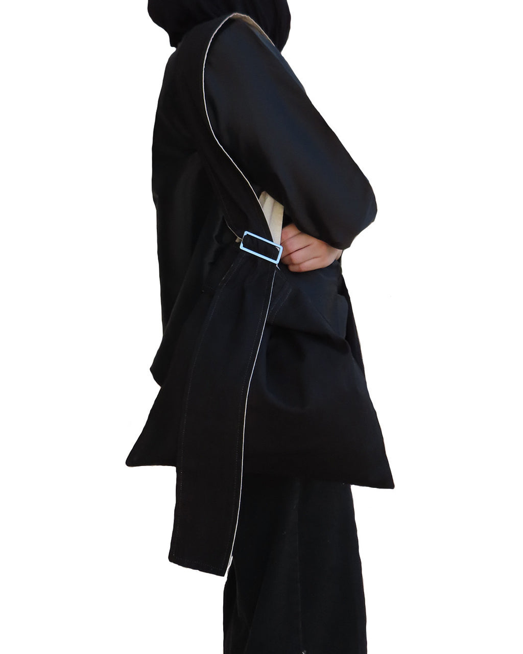 Noir Tropic Grande Knot Bag